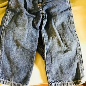 Size 18 months boys Jeans and shorts by gap